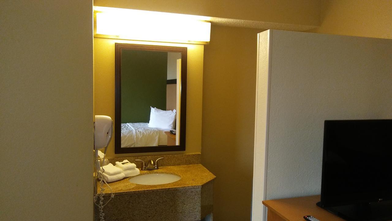 เอ็กซ์เทนด์ สเตย์ อเมริกา ออสติน นอร์ทเวสต์/อาร์บอรีทัม เดอะ โดเมน Hotel ภายนอก รูปภาพ